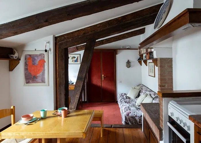 Piazza San Marco - Cozy And Warm Apartment